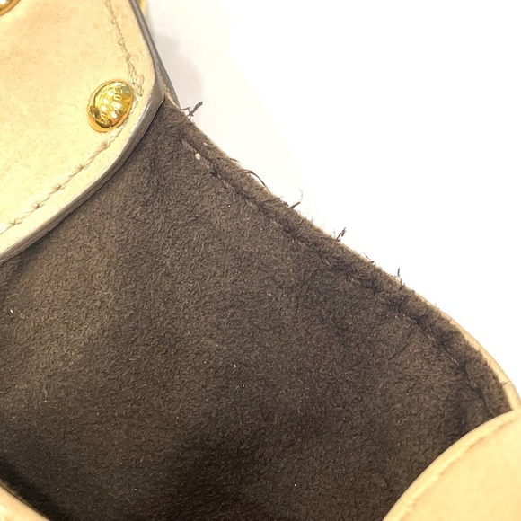 Louis Vuitton Monogram Mahina Shoulder Bag - Picture 9 of 10